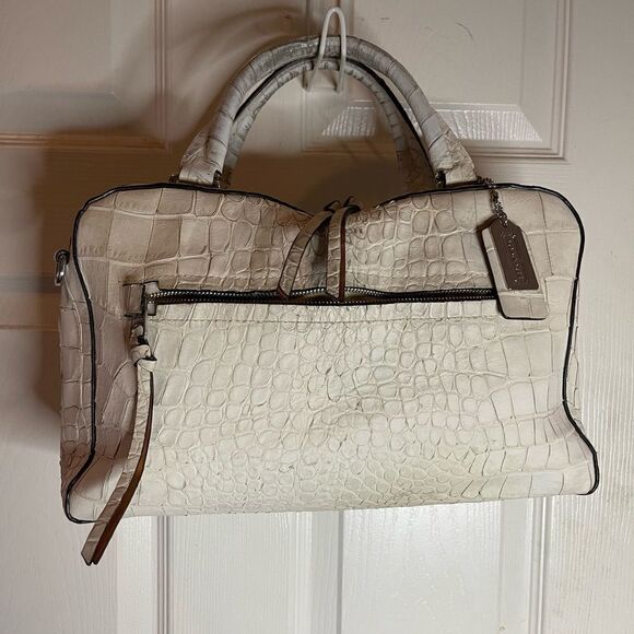 Coach Bleeker beige Croc Embossed Satchel Handbag 30449 - Picture 1 of 16